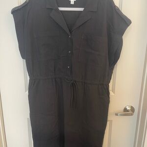 Time and Tru Black Women's Top with Crew Neck